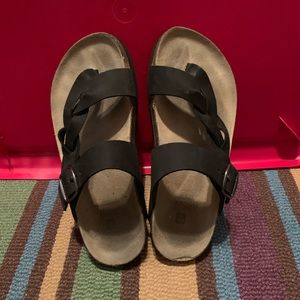 {WHITE MOUNTAIN} Braided sandal